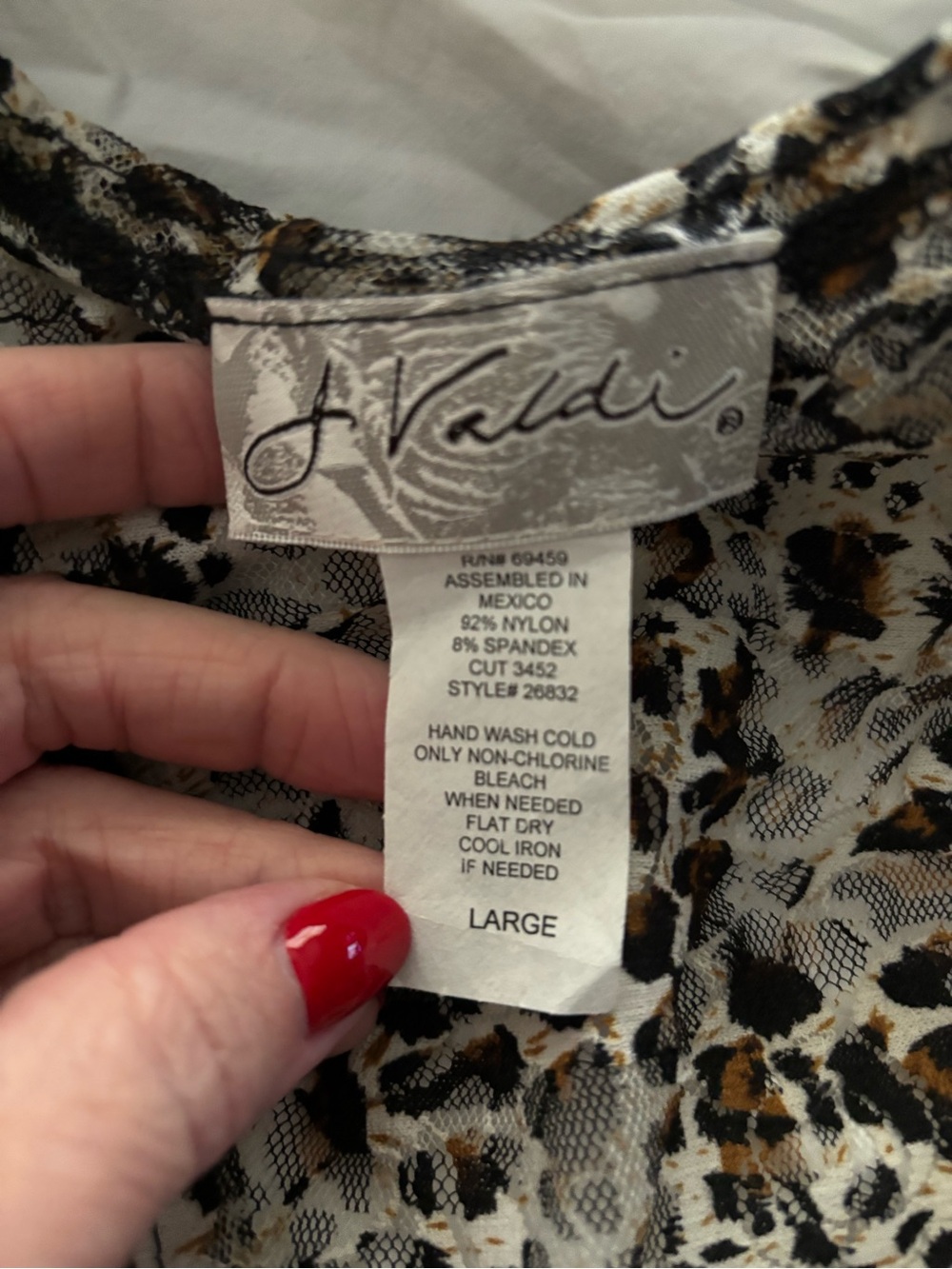 J. Valdi NWOT Leopard Print Mesh Swimsuit Coverup Tunic w/side slits Size L - Picture 4 of 5